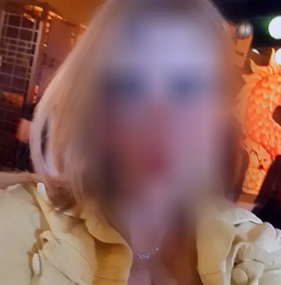 Franciska, 35