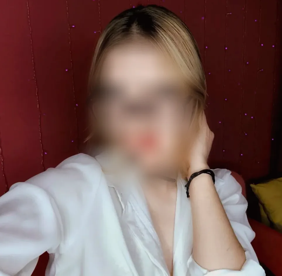 Petronella, 22
